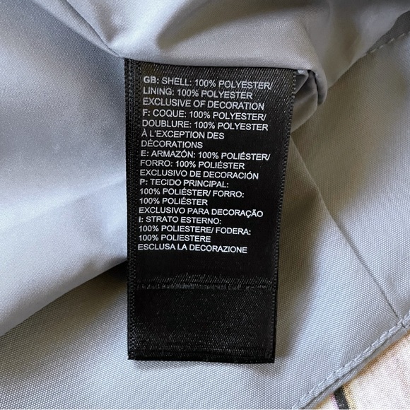 The North Face Women's Plus Westoak City Trench In Grey - Picture 8 of 10